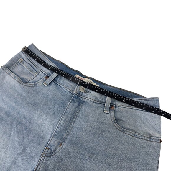 Levis Signature Womens Denim Vintage Original Shorts Size 10 Light Wash Raw Hem - Picture 6 of 12